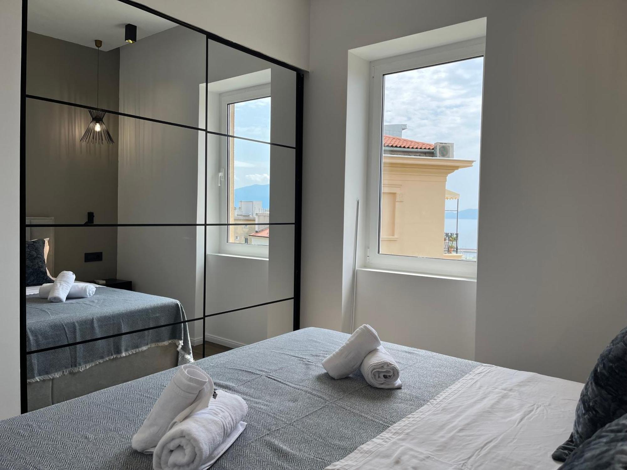 Jadabell 1 & 2 With Sea View Apartment Рийека Екстериор снимка